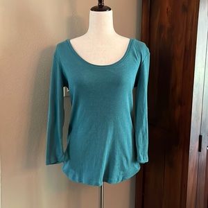 Eddie Bauer 3/4 Sleeve Top. EUC